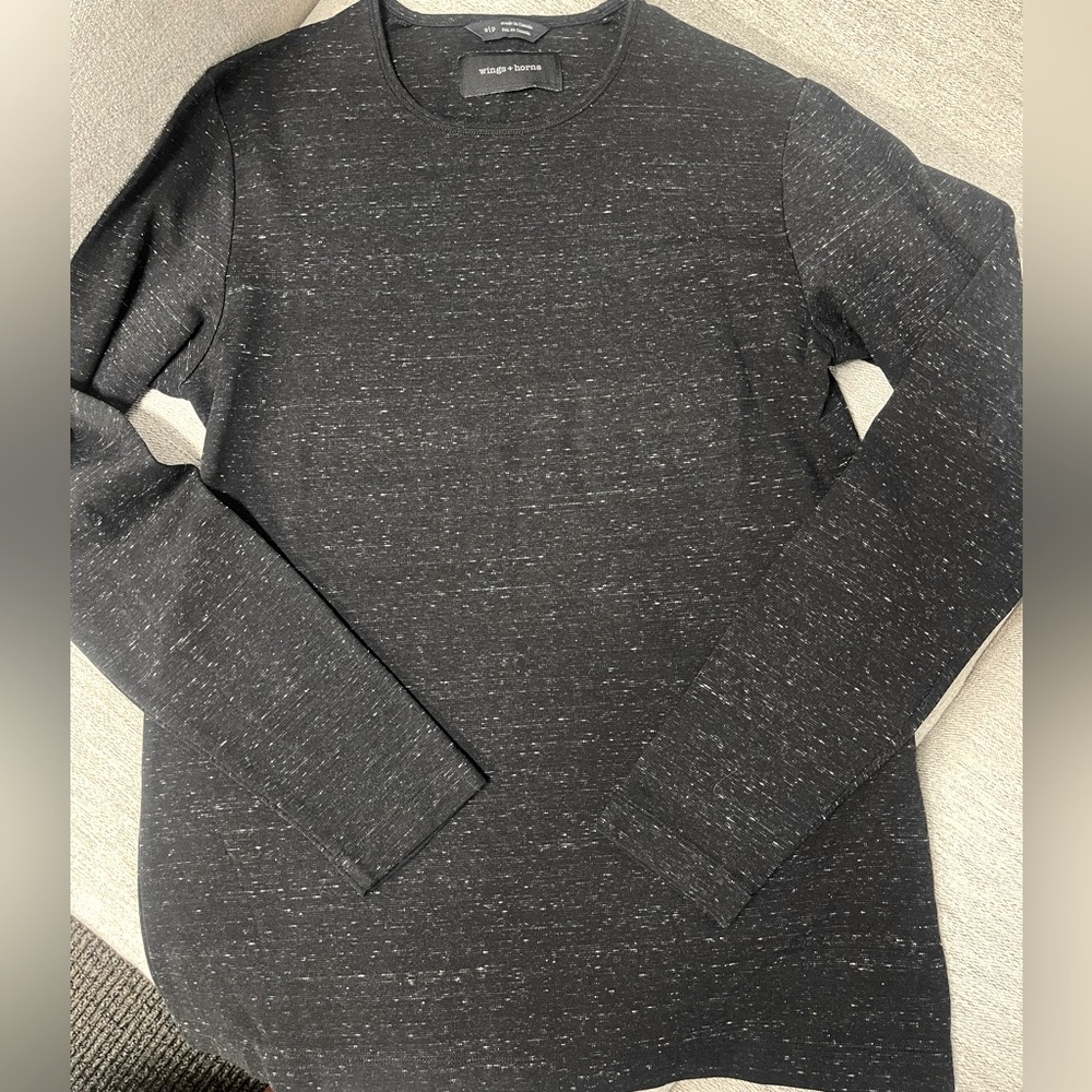 Wings + Horns Men’s Long Sleeve Size S